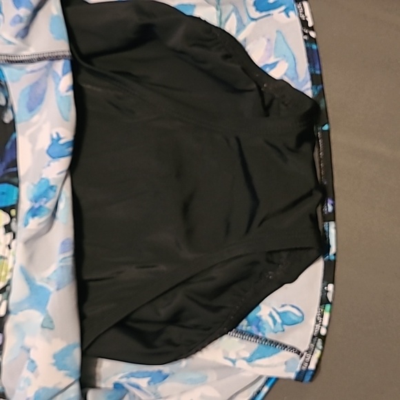 One piece swim bathing suit.   Size 10 blue black white floral - Picture 4 of 4